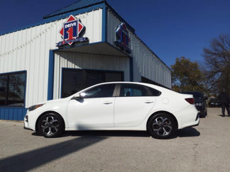 Used 2021 Kia Forte LXS image 1