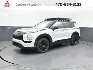 New 2025 Mitsubishi Outlander SE image 1