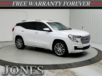 Used 2023 GMC Terrain Denali w/ Denali Premium Package image 1