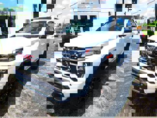 New 2025 GMC Canyon AT4 image 1