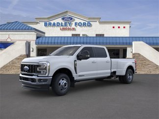 New 2025 Ford F350 4x4 Crew Cab DRW Super Duty image 1