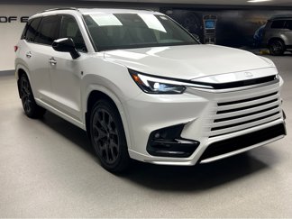 New 2025 Lexus TX 500h AWD image 1