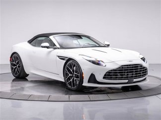 Used 2025 Aston Martin DB12 Convertible image 1