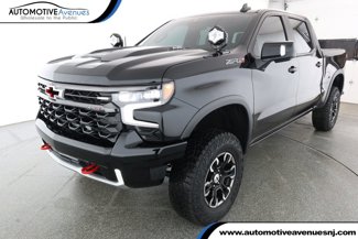 Used 2024 Chevrolet Silverado 1500 ZR2 image 1