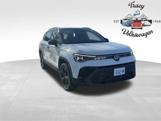 New 2025 Volkswagen Taos SE image 1