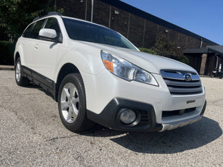 Used 2014 Subaru Outback 2.5i Limited image 1