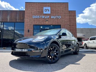 Used 2020 Tesla Model Y Long Range image 1