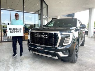 New 2025 GMC Yukon Denali w/ Denali Reserve Package image 1
