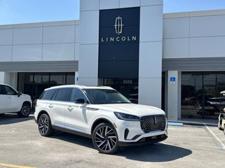 New 2025 Lincoln Aviator Reserve w/ Equipment Group 201A image 1