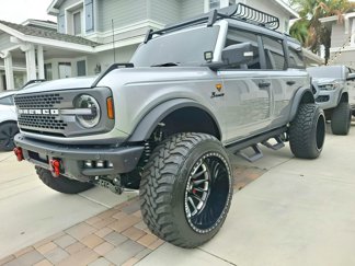 Used 2024 Ford Bronco Badlands image 1