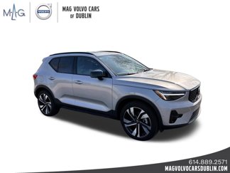 Certified 2025 Volvo XC40 B5 Plus w/ Protection Package Premier image 1