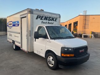 Used 2022 GMC Savana 3500 Extended w/ Power Convenience Package image 1