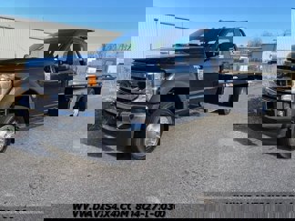 Used 2022 Ford F550 2WD Regular Cab Super Duty image 1