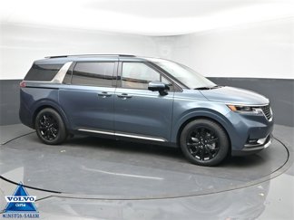 Used 2024 Kia Carnival SX Prestige image 1