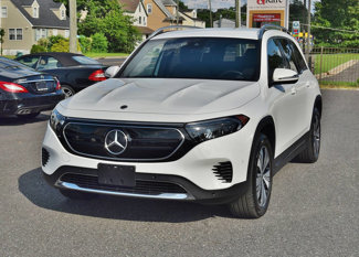 Used 2023 Mercedes-Benz EQB 300 4MATIC image 1