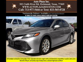 Used 2018 Toyota Camry LE image 1