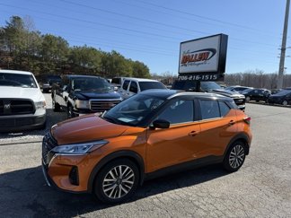 Used 2023 Nissan Kicks SV image 1
