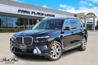 Used 2025 BMW X7 xDrive40i image 1
