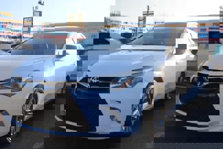 Used 2015 Toyota Camry SE image 1