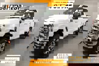 New 2025 Ford F250 4x4 Crew Cab Super Duty image 1