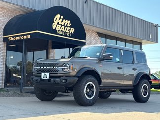New 2025 Ford Bronco Badlands image 1