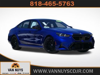 Used 2025 BMW M5 w/ Executive Package image 1