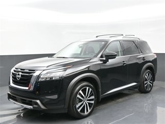 New 2025 Nissan Pathfinder Platinum image 1