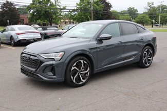 Used 2024 Audi Q8 e-tron Premium Plus w/ Premium Plus Package image 1