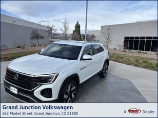 New 2025 Volkswagen Atlas Cross Sport SEL image 1