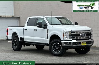 New 2025 Ford F250 4x4 Crew Cab Super Duty image 1