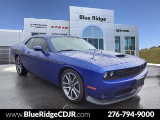 Used 2022 Dodge Challenger R/T w/ Plus Package image 1