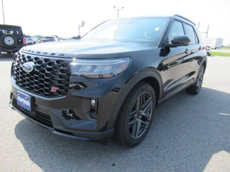 New 2025 Ford Explorer ST image 1
