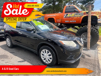 Used 2015 Nissan Rogue S image 1