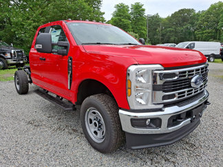 New 2025 Ford F350 XL w/ XL Chrome Package image 1