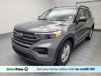 Used 2023 Ford Explorer XLT image 1