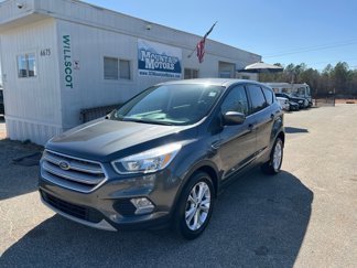 Used 2019 Ford Escape SE image 1