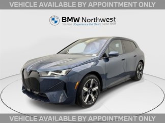 Used 2026 BMW iX xDrive60 w/ Dynamic Handling Package image 1