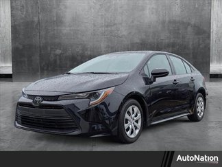 Used 2024 Toyota Corolla LE image 1