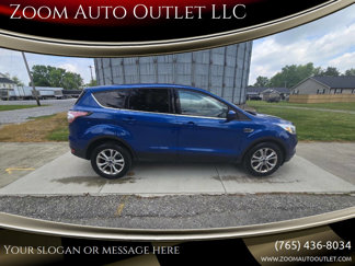 Used 2017 Ford Escape SE image 1