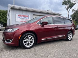 Used 2017 Chrysler Pacifica Touring-L Plus image 1