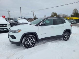 New 2025 Jeep Compass Limited image 1