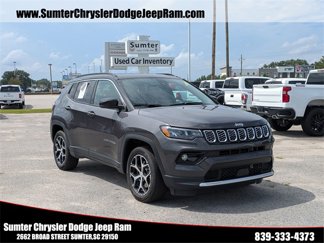 Used 2024 Jeep Compass Limited image 1