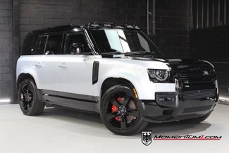 Used 2023 Land Rover Defender 110 X image 1