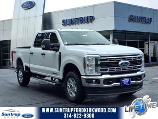 New 2025 Ford F350 XLT w/ FX4 Off-Road Package image 1