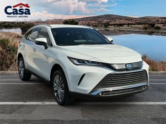 Used 2024 Toyota Venza XLE image 1