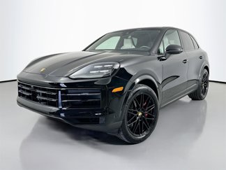Used 2024 Porsche Cayenne S image 1