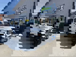 Used 2020 Jeep Wrangler Unlimited Sahara image 1