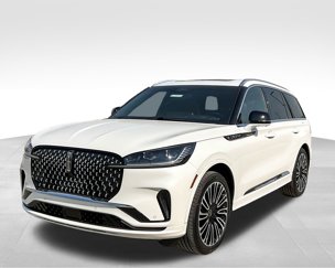 New 2025 Lincoln Aviator Black Label image 1