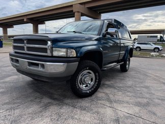 Used 1995 Dodge Ram 2500 Truck 4x4 Regular Cab image 1
