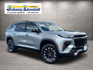 Used 2024 Chevrolet Traverse Z71 w/ Enhanced Driving Package image 1